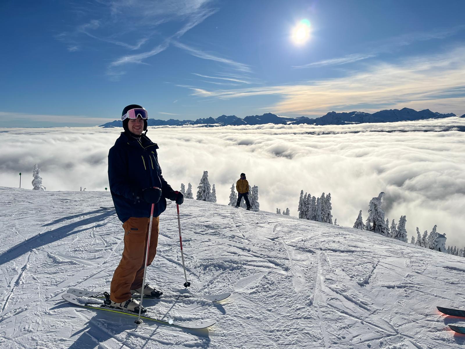 f9079457-bcb7-43e5-987a-5bfa69fc8610